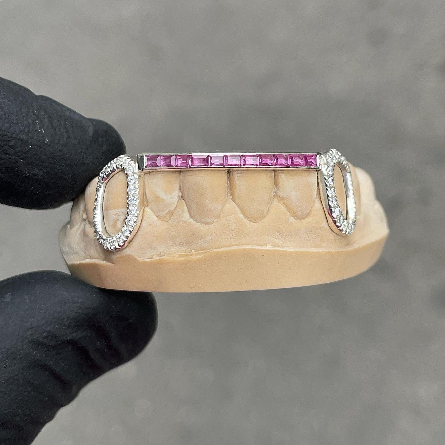 DIAMOND BAR GOLD GRILL